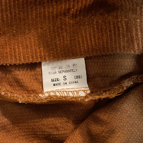Rust colored corduroy skirt - Picture 3 of 3